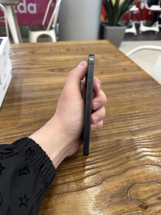 Iphone 15 Pro 128 gb 89% yomks Dual