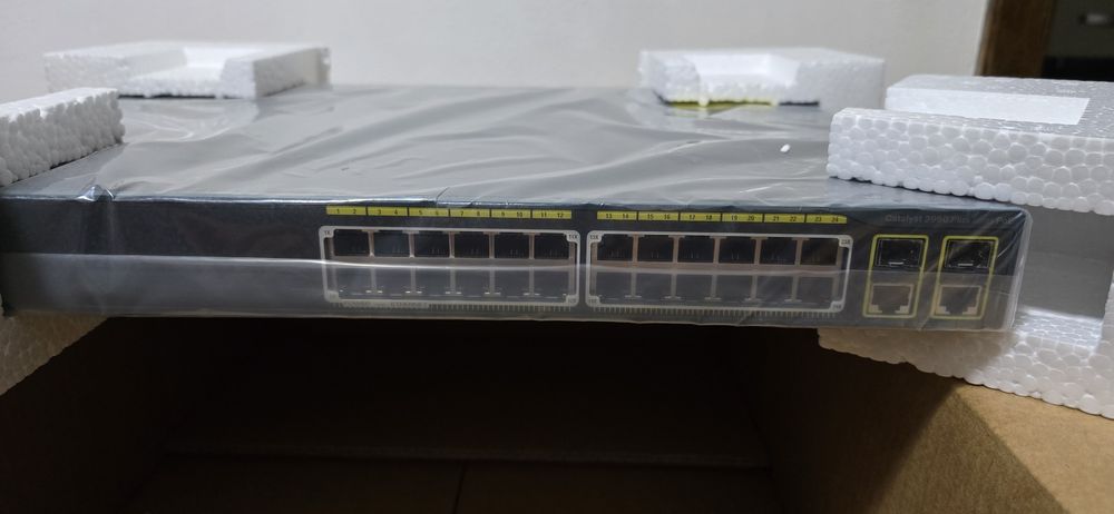 Cisco catalyst 9260 plus POE nou