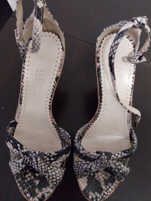 Летни обувки motivi на платформа  р-р 38