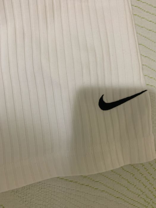Pantaloni scurti nike dama