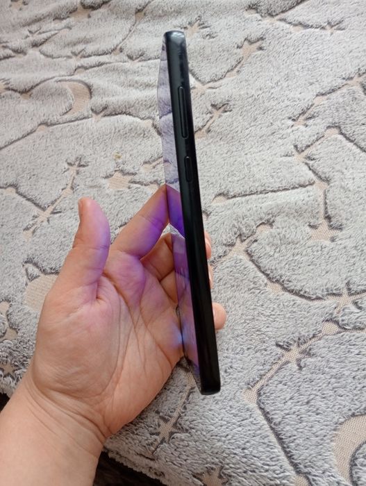 Продам телефон в хорошем состоянии