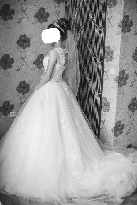 Продам платье 40000!