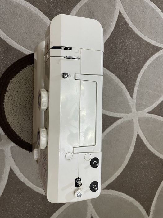 Машинка швейная «JANOME”