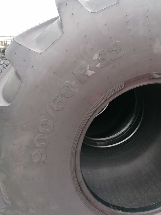 Anvelopa  900/60 R32 RADIAl / Combina / 5 ani garantie !!