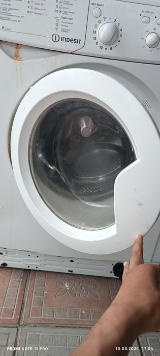 Продам стиральную машинку и холодильник оба в рабочем состоянии