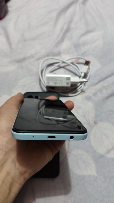 Sotiladi sro'chna Redmi A2+ xolati yaxshi ishlashi zo'r