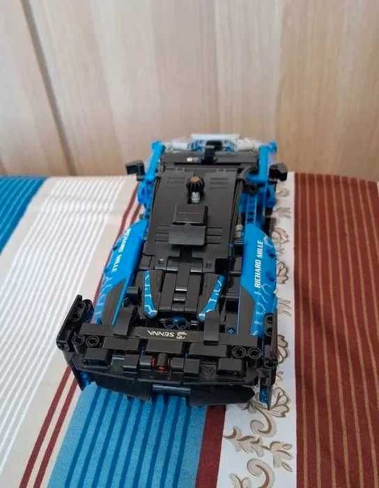LEGO Technic 42123 McLaren Senna GTR