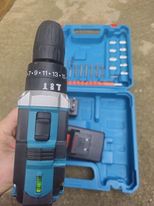 Акумулаторен винтоверт