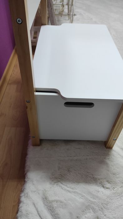 Детска пейка с ракла от MDF и дърво