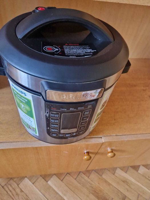 Мултикукър Philip HD2237/40