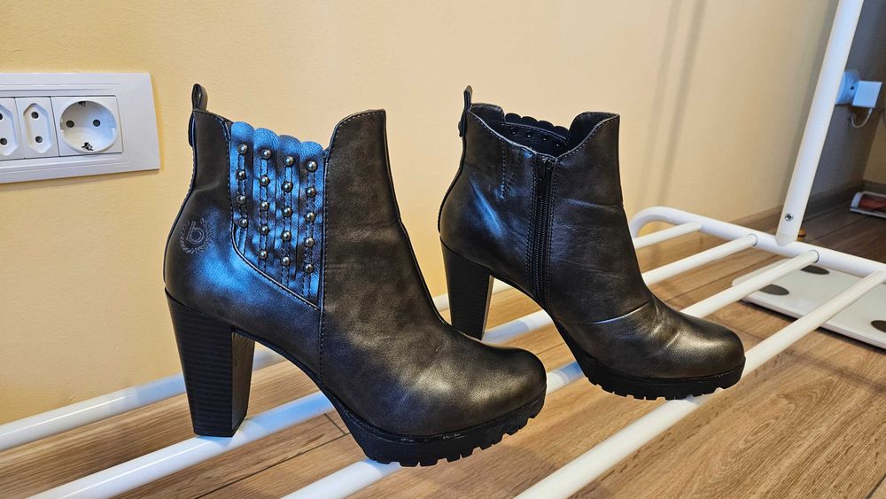 Botine elegante Bugatti