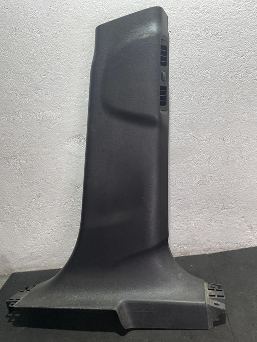 Ornament central stalp dreapa Opel Zafira C facelift 2014 cod 322225228