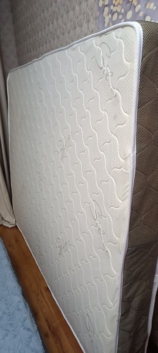 Матрас двухспальный