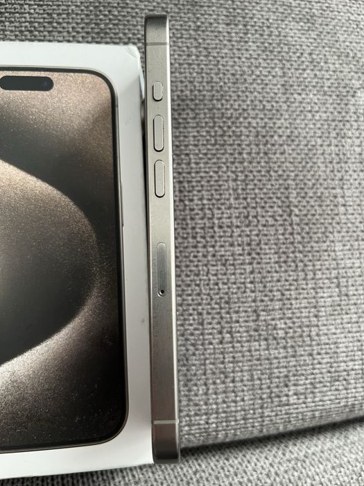Apple Iphone 15 Pro 1TB Natural Titanium