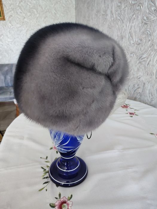 Продам норковую шапку