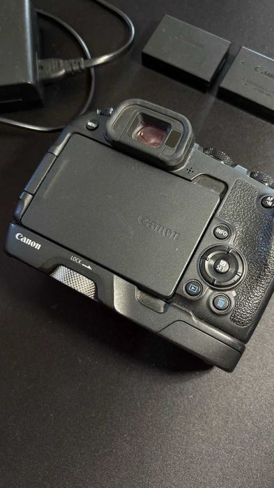 Canon EOS RP тяло