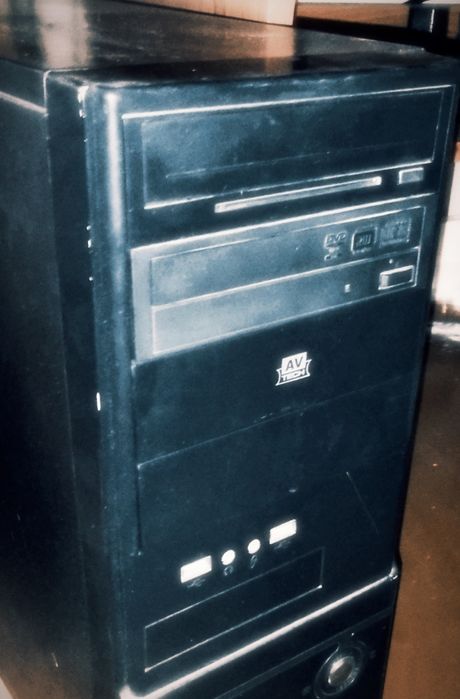 продается компьютер AV Tech