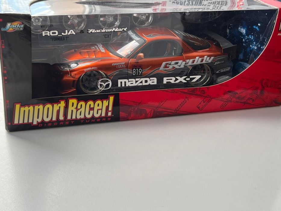 1:18 Mazda RX-7 RacingHart.
