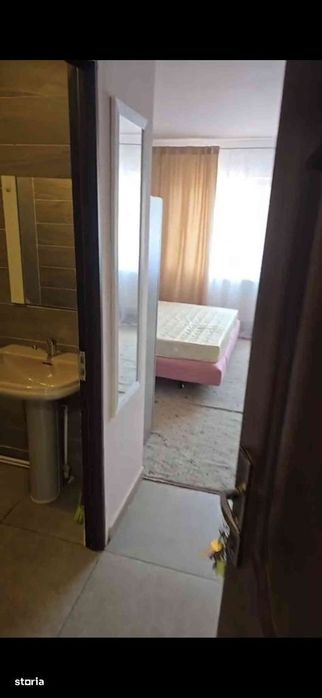 Garsoniera Tatarasi foarte aproape de Piata Chirila