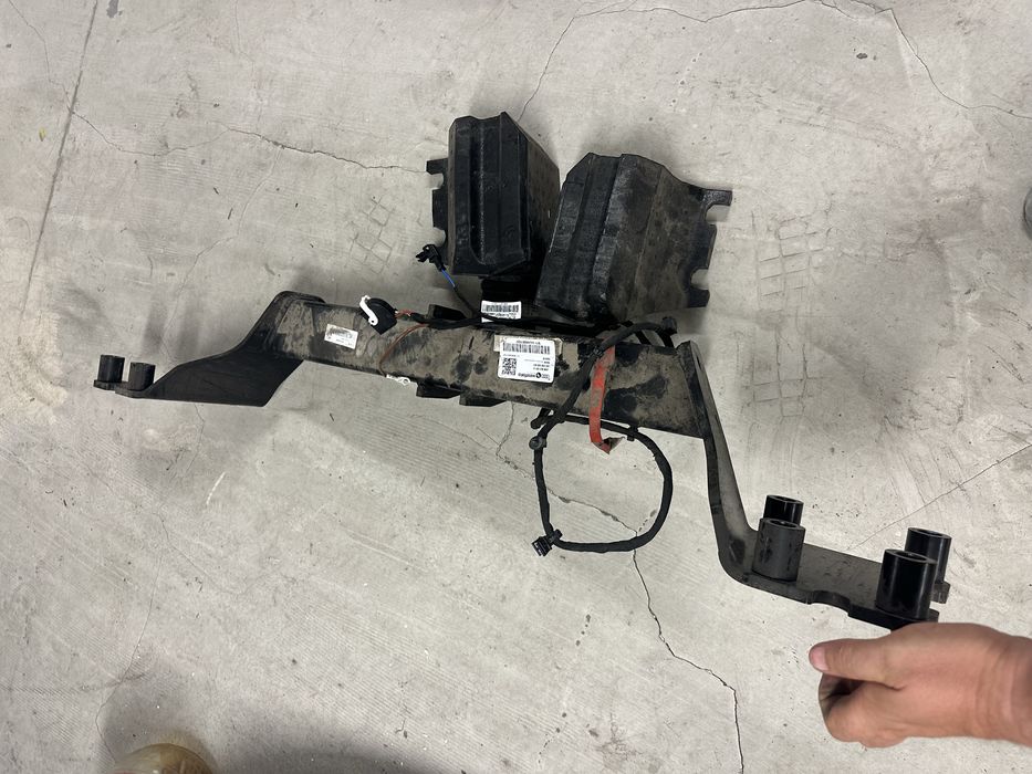 Оригинален теглич за Audi Q8