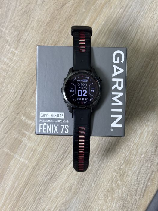 Garmin Fenix 7S Sapphire solar