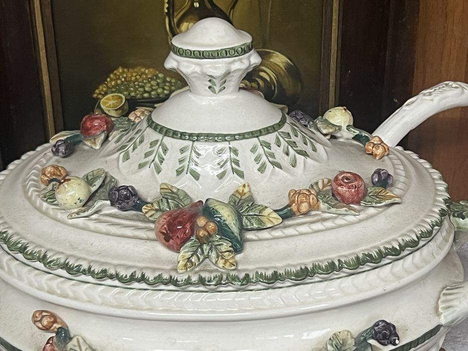 Супник античен с 3Д