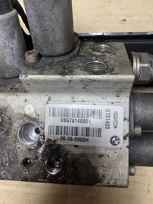 Помпа динамик драйв окачване /щанги BMW E60 E61