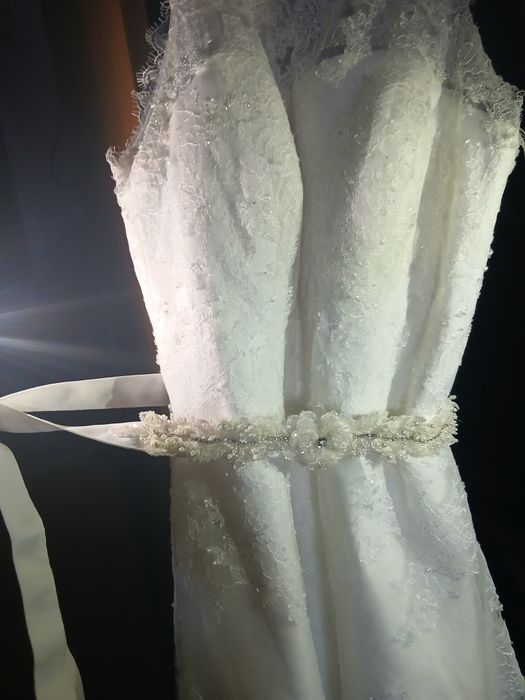 Vand rochie mireasa
