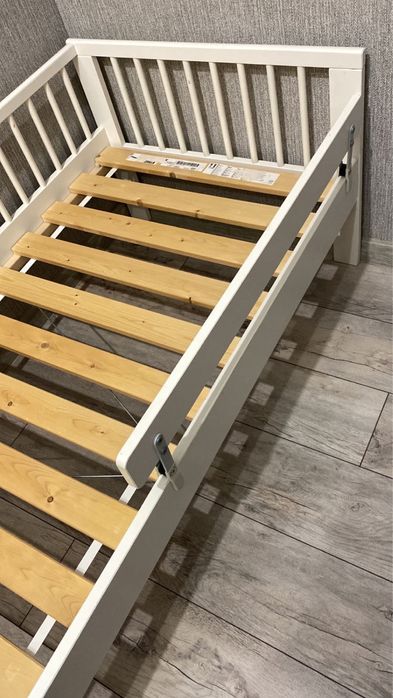 Детские кроватки