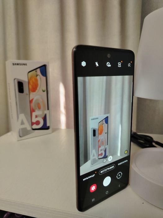 Samsung galaxy A51  на 128 Гб.