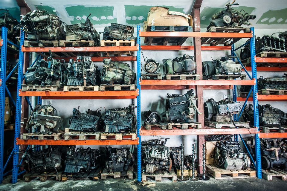 КОЛЯНОВ ВАЛ за Mercedes-Benz Sprinter 208CDI-616CDI 2000-2006 Спринтер