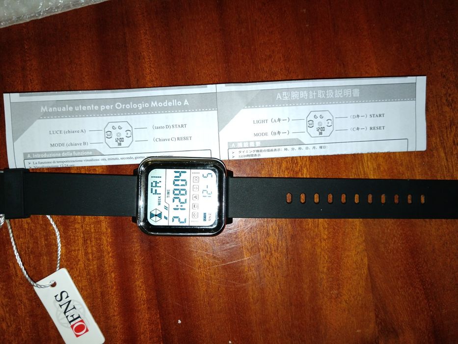 Ceas digital cu cronometru