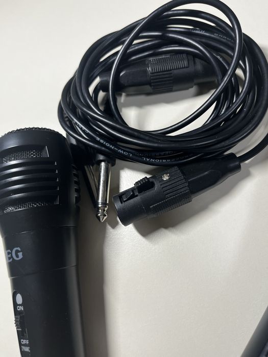 Microfon Dinamic Unidirecțional – AEG