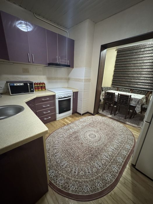 Аренда Юнусобод 18-квартал, 3 хона, 3-этаж. Ор-р: САЙРАМ чорраха