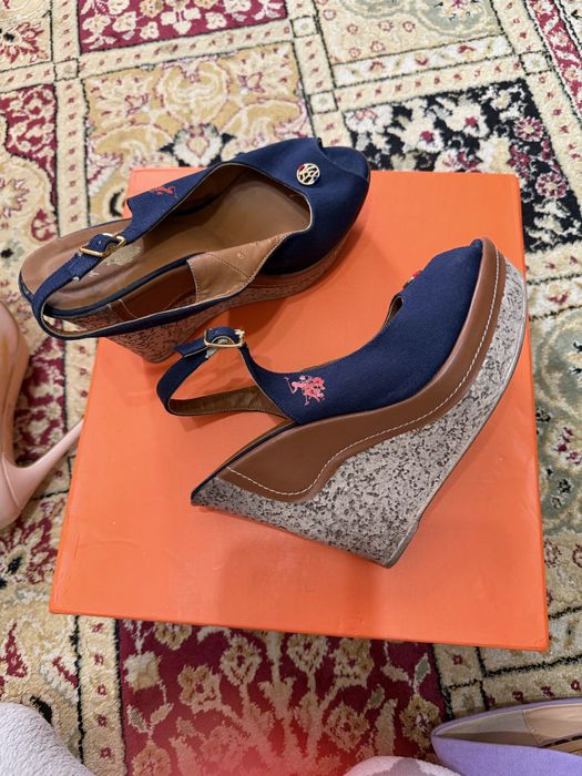 5 пар обуви за 20 тыс. тенге