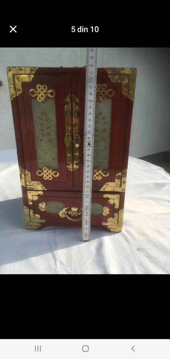 Dulapior pentru Bijuterii