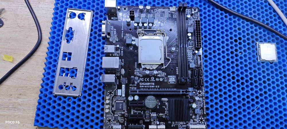 Материнская плата h110m