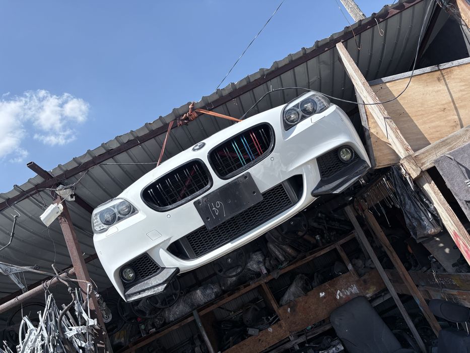 Бмв ф10 бампер фар капот крыло ноускаты