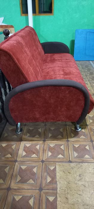 Продам  диван в идеальном состоянии