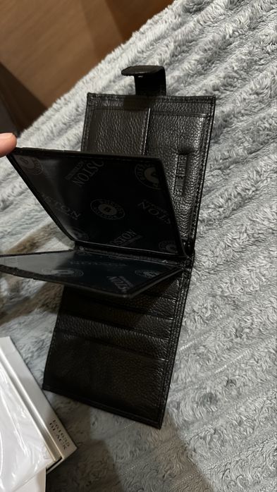 Мъжки портфейли