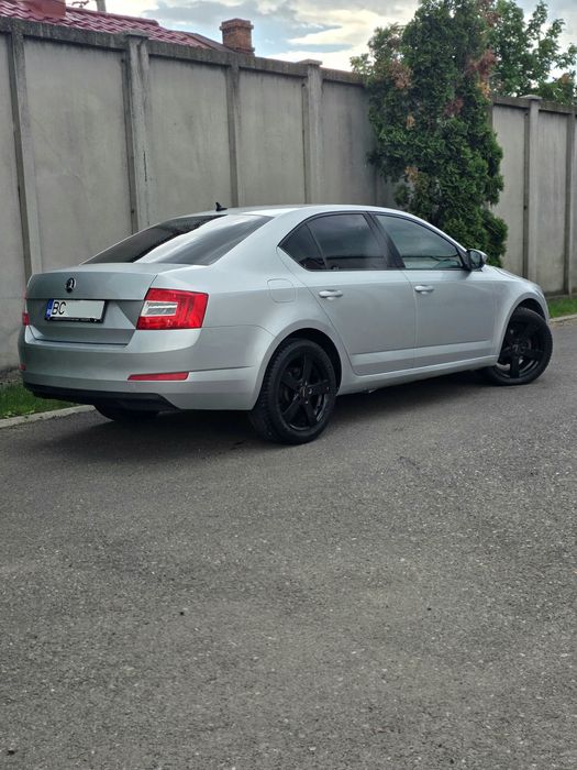 SKODA Octavia 2017 — imagine 4