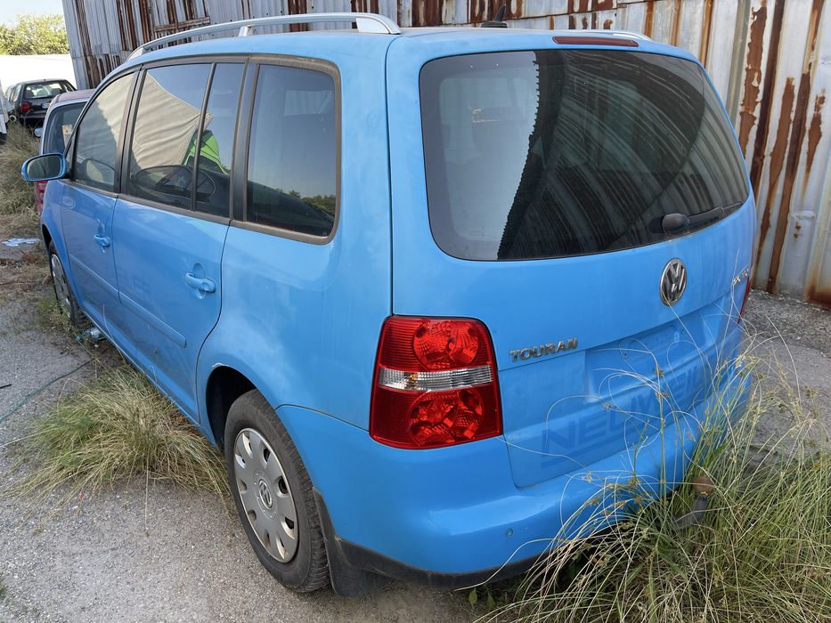 Volkswagen Touran 2.0 TDI 140 DSG 2005 На Части