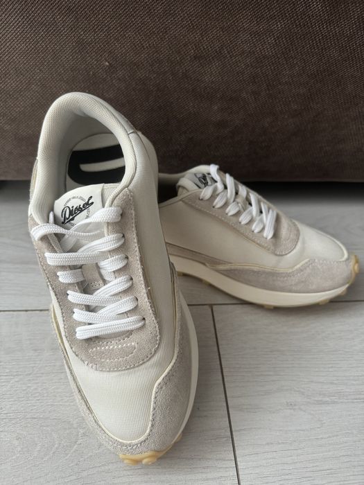 Adidasi Diesel crem noi