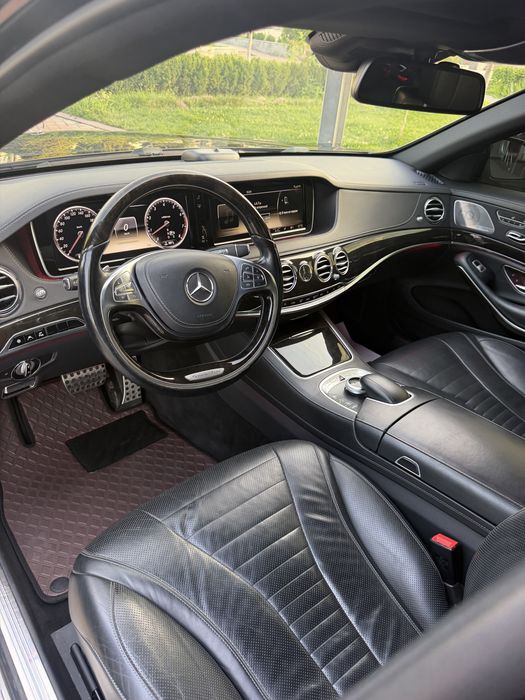 Mercedes Benz W222 S550