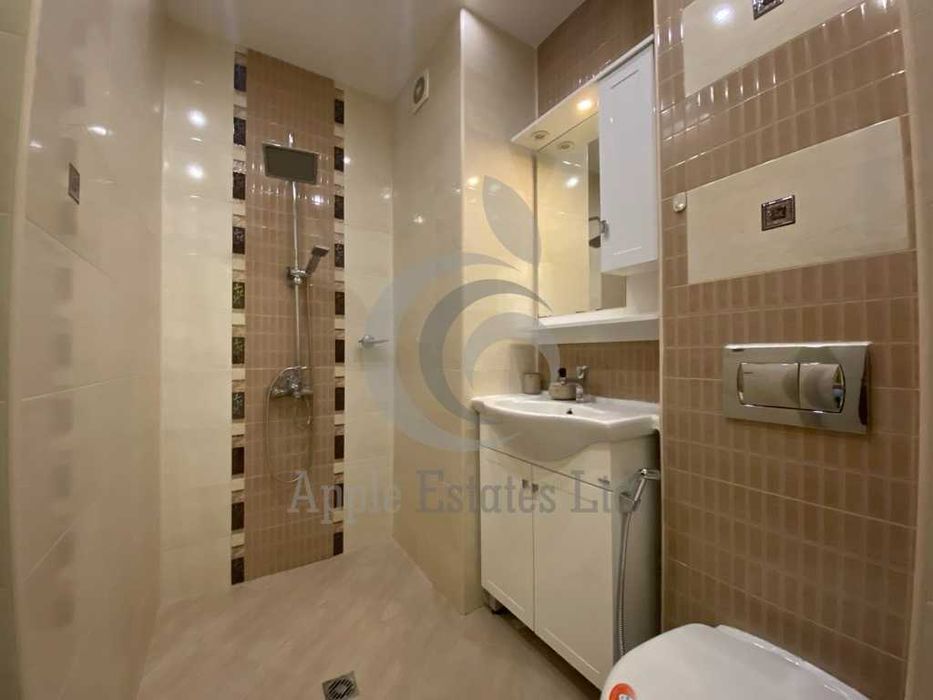 Дава се под наем Тристаен апартамент в София, Гео Милев - 75 кв.м за 749 € - Снимка #12