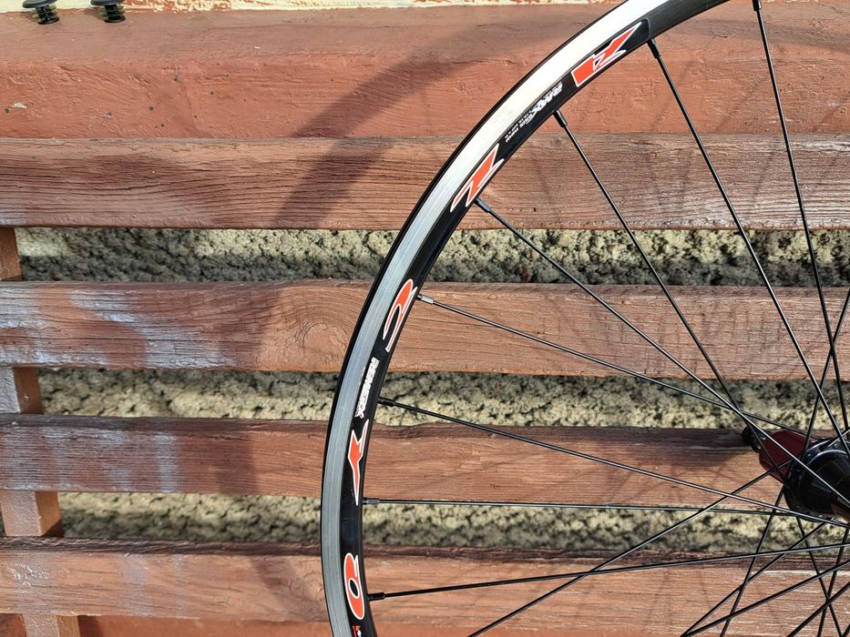 Vând roti cursieră.