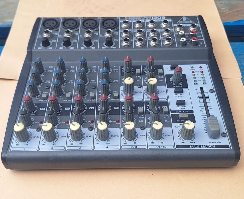 Vand mixer Behringer Xenys1202