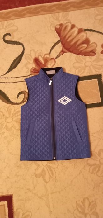 Куртка, жилетка на осень