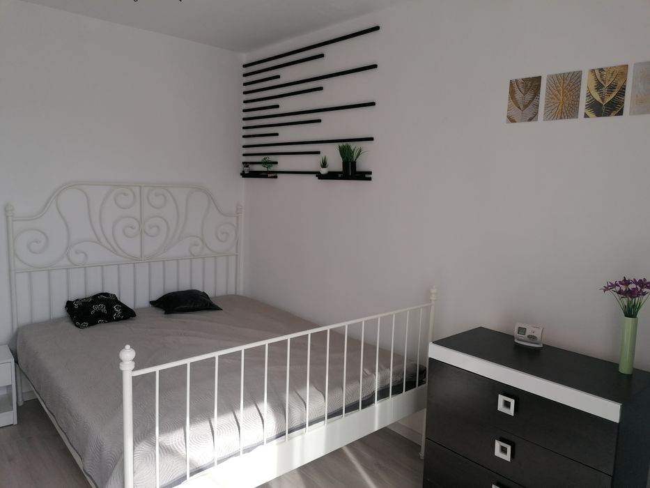 Schimb apartament zona Hermes Petroșani