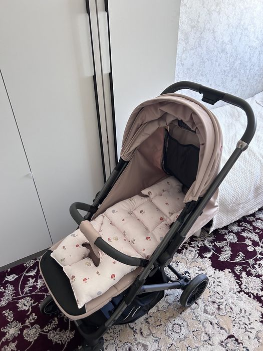 Коляска Kidilo прогулочная